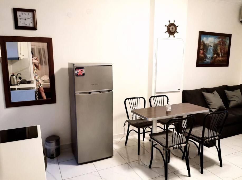 Apartment With 3 Rooms Just 1 Min From The Beach And Free Public Parking Peraia  Ngoại thất bức ảnh