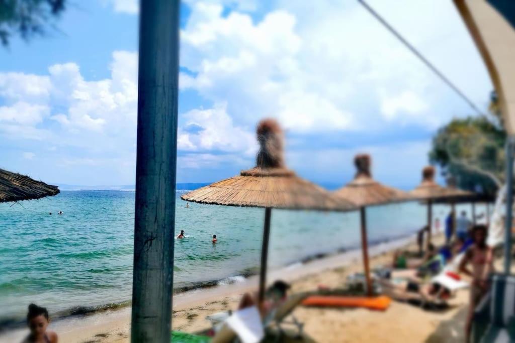 Apartment With 3 Rooms Just 1 Min From The Beach And Free Public Parking Peraia  Ngoại thất bức ảnh