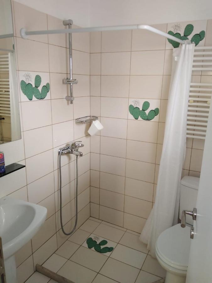 Apartment With 3 Rooms Just 1 Min From The Beach And Free Public Parking Peraia  Ngoại thất bức ảnh